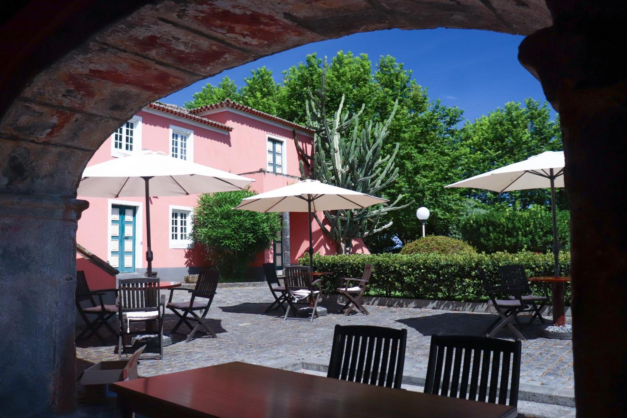 Solar De Lalem Bed & Breakfast Maia  Exterior photo