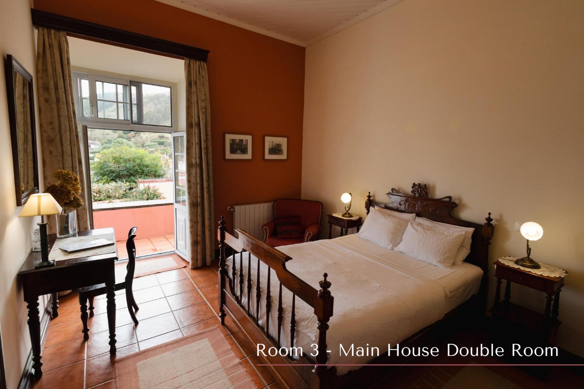 Solar De Lalem Bed & Breakfast Maia  Exterior photo