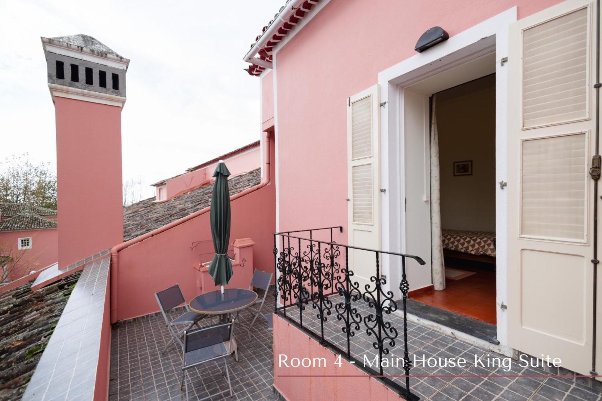 Solar De Lalem Bed & Breakfast Maia  Exterior photo